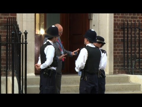 Royal Baby unterwegs: Kate auf Entbindungsstation