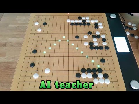 AI Baduk board shows the Best moves - No chance to win!