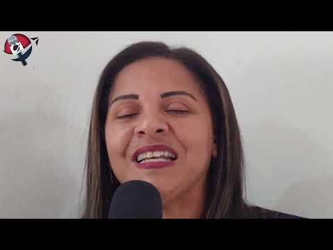 Mostra Cultural de Peçanha-MG registra grande público com lançamento de livro de Alcione Silva.