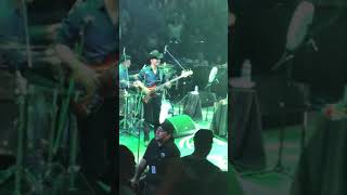 Junte los pedazos de mi alarma  Duelo En Vivo