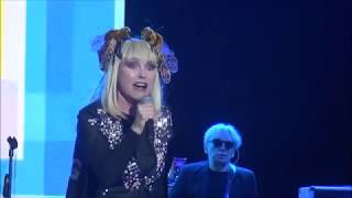 Blondie: Hanging on the Telephone