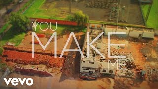 Musik-Video-Miniaturansicht zu You Make Me Songtext von Avicii