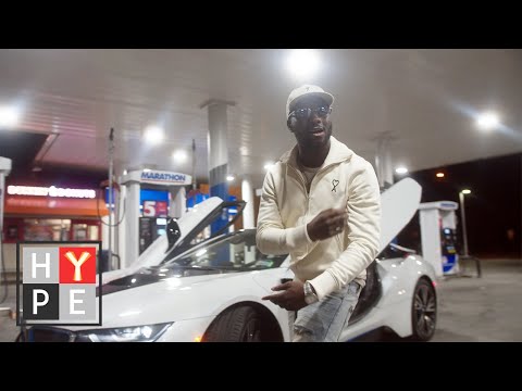 Seanery Martin - "Falls Down" (Official Music Video)