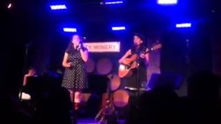 Suzzy Roche and Lucy Wainwright Roche - &quot;G Chord Song&quot;