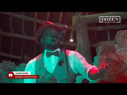 DAKIKA 15 ZA FID Q AKIUA NA LIVE BAND KWENYE UZINDUZI WA ALBUM YAKE