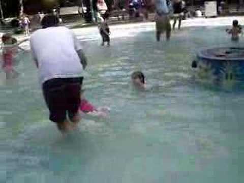 Jay and PAyton at the Beach Wading Pool 2007