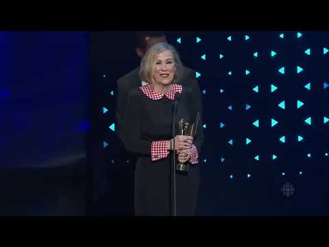 Catherine O'Hara's Win - 2017 Canadian Screen Awards (Schitt's Creek)