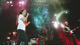 Alanis Morissette - You Oughta Know (Live in Mexico)