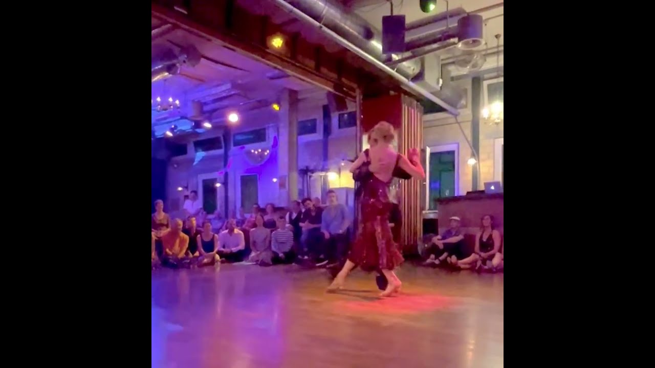 Video thumbnail for Eugenia Parrilla & Yanick Wyler 2023, Tinta Roja (Troilo, Fiorentino)