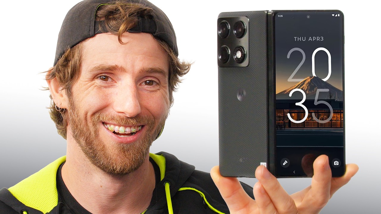 I haven't wanted anything from them for ten years  - Motorola Razr Fold
