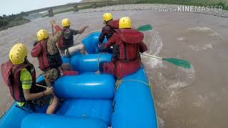 preview picture of video 'River rafting chenab  j& k'
