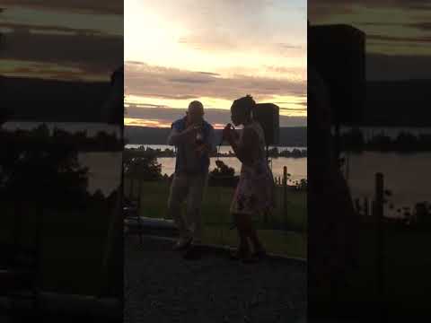 VINO & CLASSICO - Lisa Doby & Dani Felber "I Will Survive"