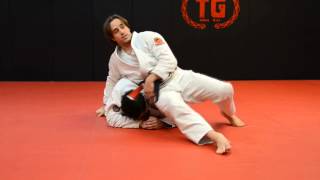 preview picture of video 'Martial Arts Classes In Westwood - Training Grounds Jiu-Jitsu & MMA shows an armlock escape'