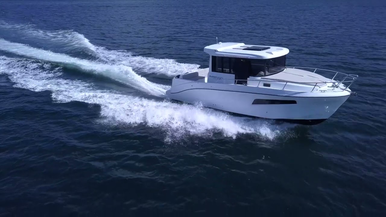 Rodman 890 Ventura HT - Promo Video