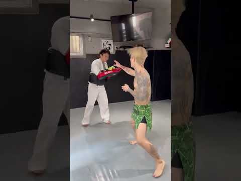 朝倉未来戦で用意していた蹴り技も強化中#mma#平本蓮 #朝倉未来