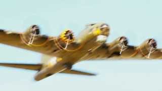 preview picture of video 'B17 Sally B at Lisnabreeny 14th Sept 2013  1080p HD'