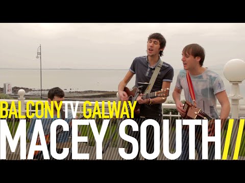 MACEY SOUTH - CASEY (BalconyTV)