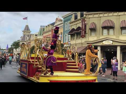 Halloween 2020 - Magic Kingdom - Boo-To-You Cavalcade from Main Street, U.S.A. near Emporium - 4k