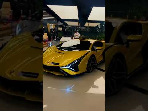 Golden Lamborghini Sian 🔥