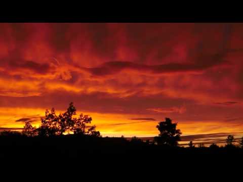 download lagu mp3 mp4 Panorama Sunset, download lagu Panorama Sunset gratis, unduh video klip Panorama Sunset