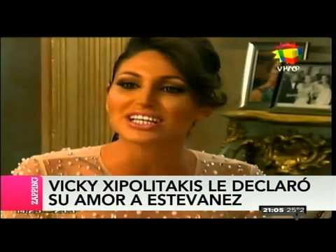 La histriónica Xipolitakis en la mesa de Mirtha