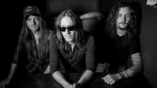 The Cadillac Three . Buzzin&#39; . Bury Me In My Boots . Lyrics