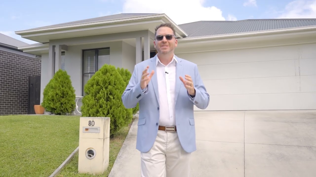 Property Video 80 Flametree Circuit, ARUNDEL QLD 4214