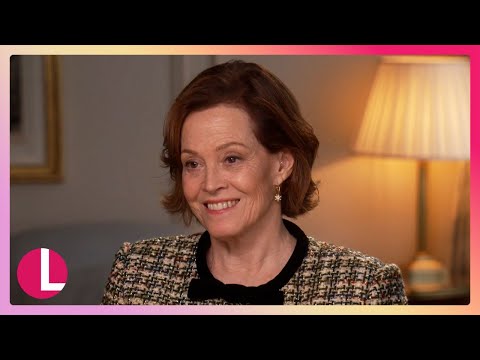 Sigourney Weaver on Avatar, Her Favourite Role & What’s Next | Lorraine