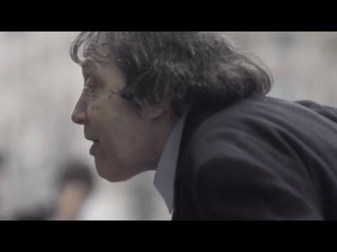 Douglas Levison meets a band on the streets of NYC