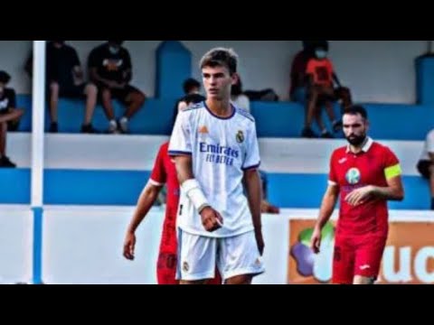 Nicolás Paz-The Argentine Wonderkid Blowing Minds In Santiago Bernabeu