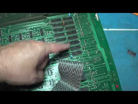 Bad Graphics - 1978 Midway "Space Invaders" PCB Repair  -  8/12/22