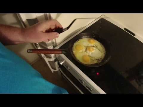 MongoTV_4393 - Min aftensmad - Del 1 - 2 RUGBRØD Med 4 SPEJLÆG