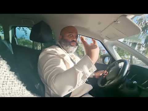 MOTORWAY: HOW TO MERGE AND CHANGE LINES!