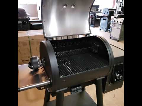 Broil King Pellet 500 Pro Grill Walk-around