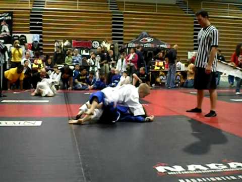 Budo JJ - Naga World Grappling Tournament  4-05-09 1st match GI 60-69.9lbs