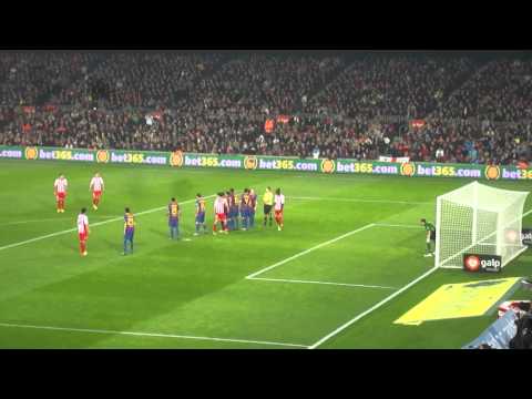 Golazo en el Camp Nou de David Barral.MP4