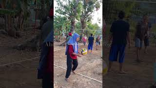 Download lagu SERU HIBURAN BOLA VOLI PUTRA DAN PUTRI BAGIAN 2 mp3