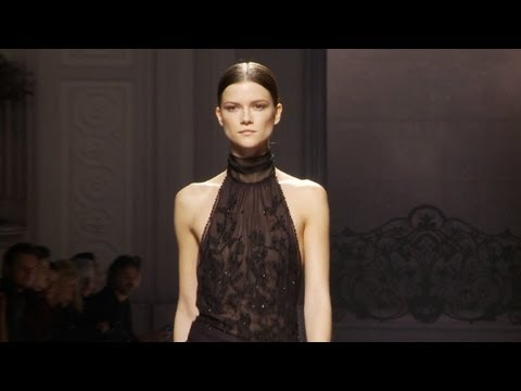 Milan / Alberta Ferretti Ready-To-Wear Fall/Winter 2012/13 (fashion show)