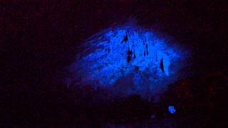 preview picture of video 'Han's Ancient Cave in Belgium (Awesome Part)'