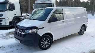 Volkswagen Transporter cargo van | Image 4 - Autoline