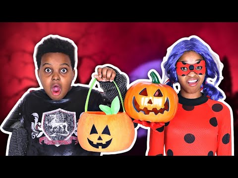 Funny TRICK OR TREAT Halloween Skits 🎃