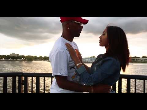 Jovon Armani feat. DeeJay - Parachute (Official Music Video)