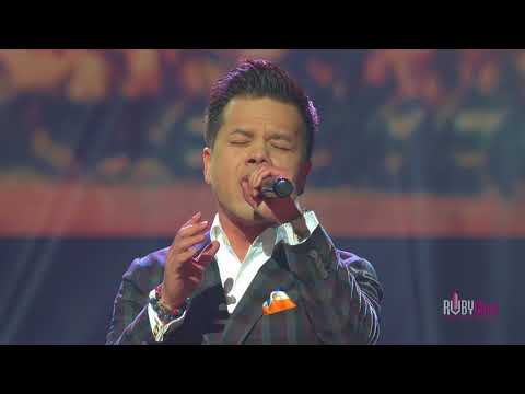 Thể hiện bởi Nguyên Khang