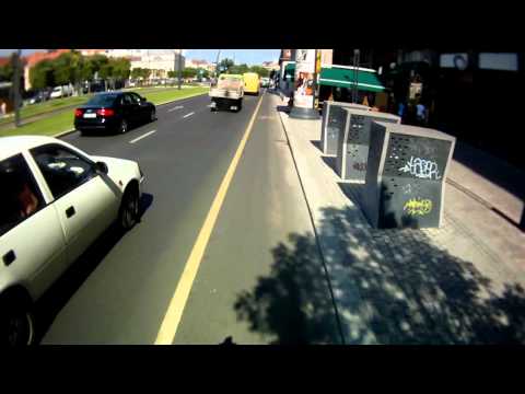 Bringával a városban - a kerékpársáv örömei