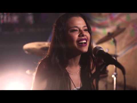 Erica Natuza & Joinha's Band - Segue o Som  | Vanessa da Mata - Version (live)