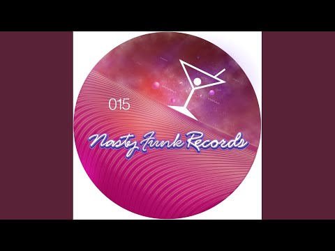 She Don't Want It (Original Mix)