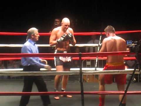 World Kickboxing & K -1 Tournament 2013 Pinta vs Lucian fight4
