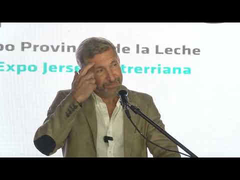 Frigerio encabezó un emotivo homenaje a Jorge Chemes en Nogoyá