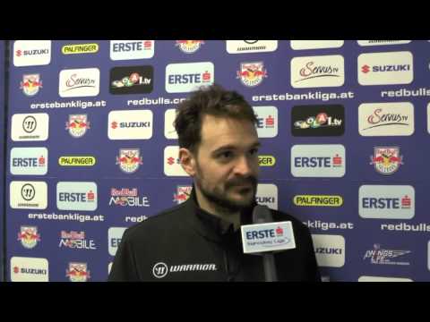 RBS-Stürmer Latusa nach dem Shutout-Sieg gegen den EC VSV