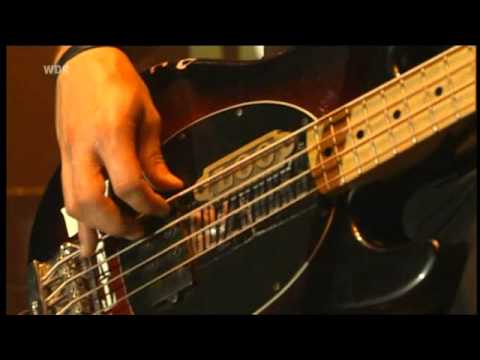 billy talent - this is how it goes (live  @ Area4 2010)